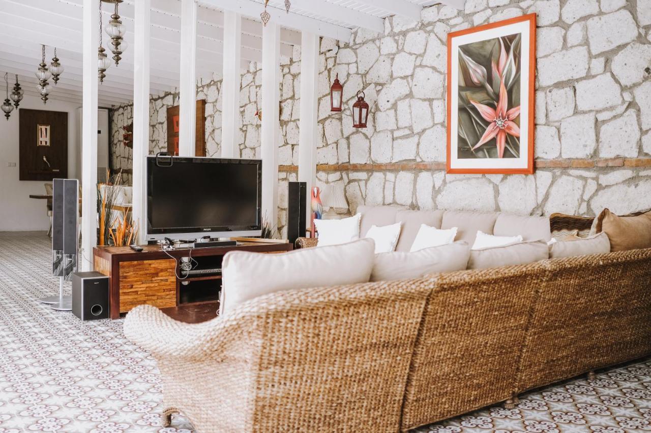 Deruni Butik Hotel Σμύρνη Εξωτερικό φωτογραφία